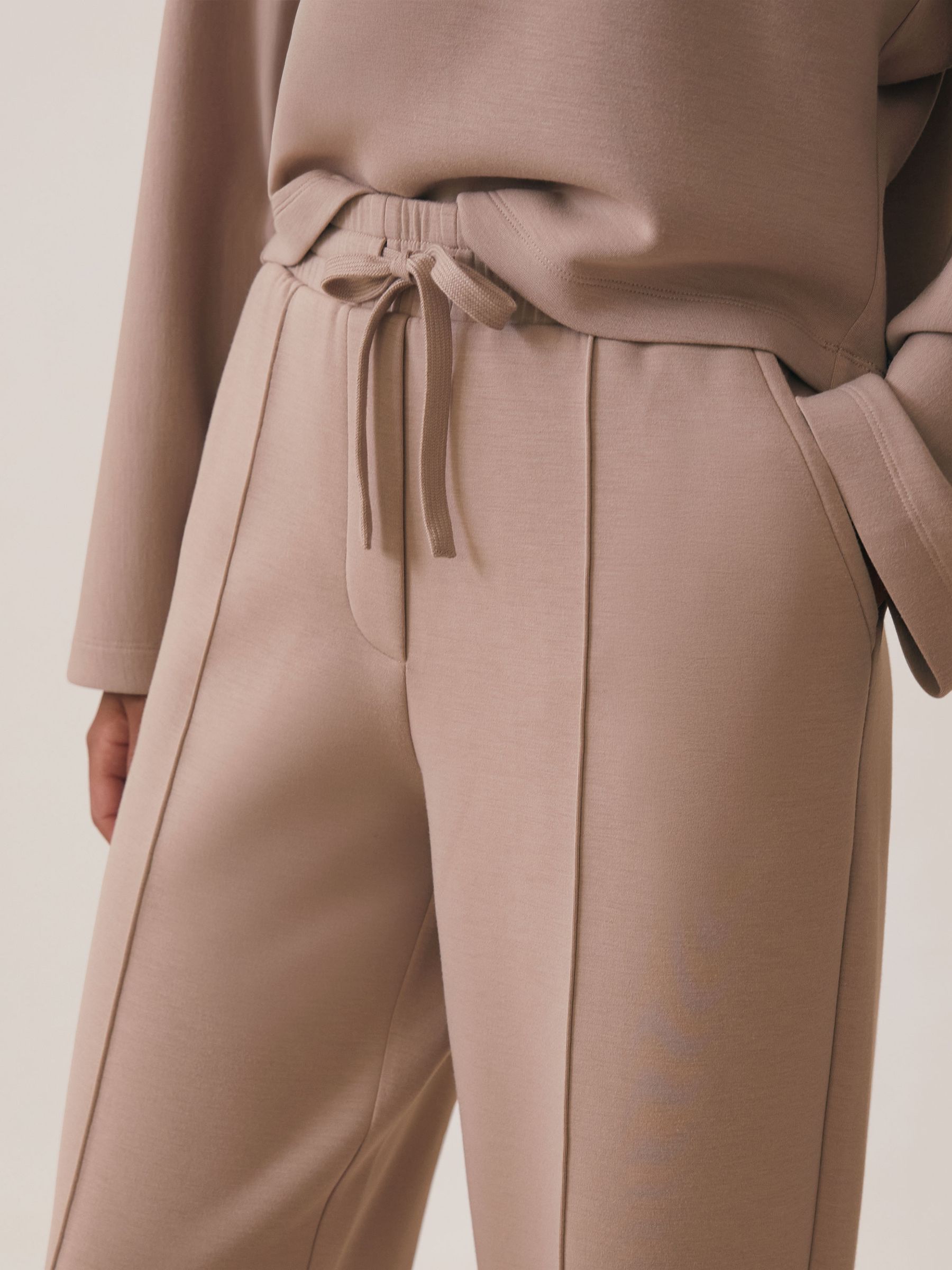 Modal-Blend Interlock Tapered Joggers in Taupe Neutral