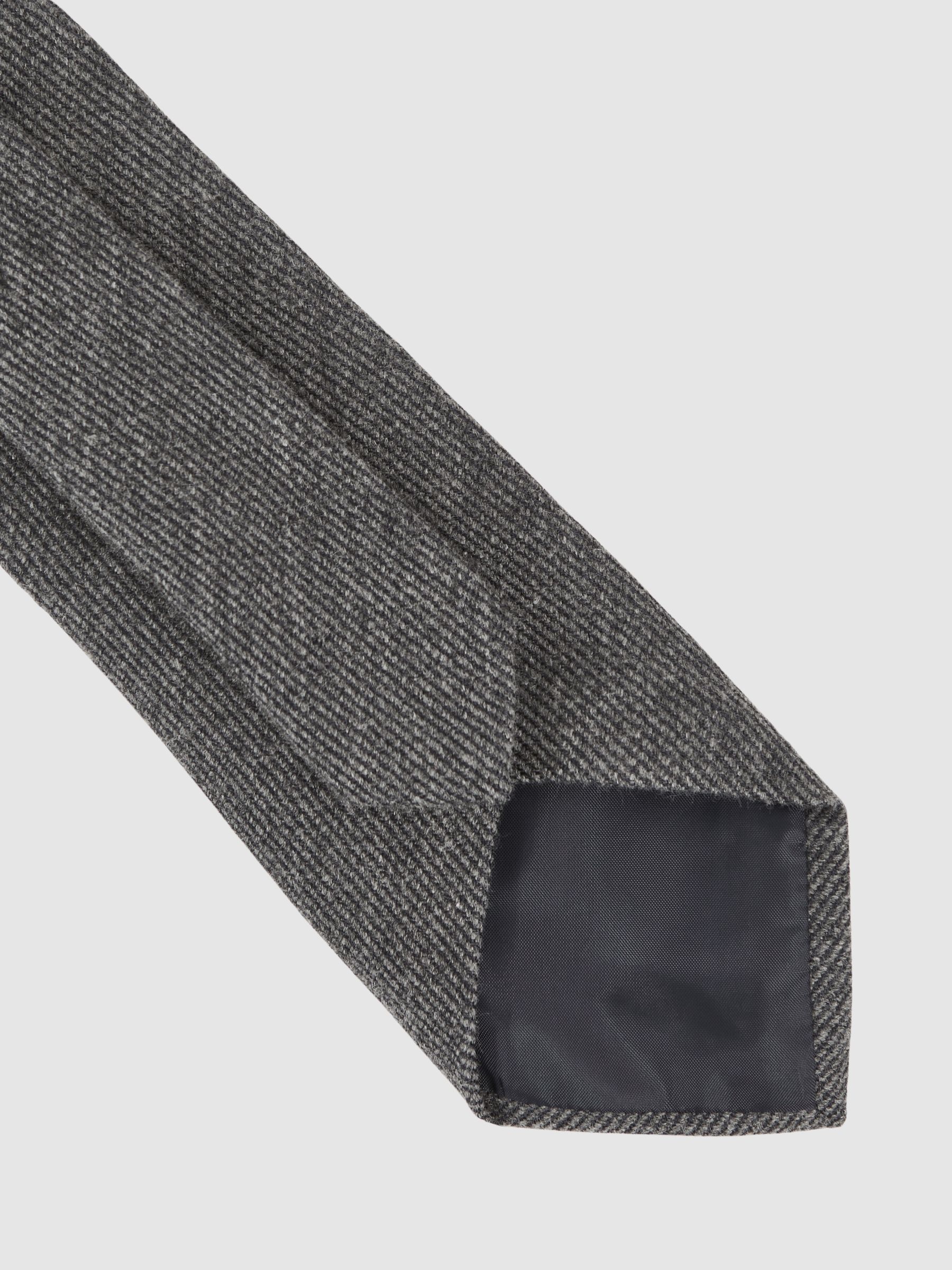 Wool-Silk Textured Tie in Charcoal