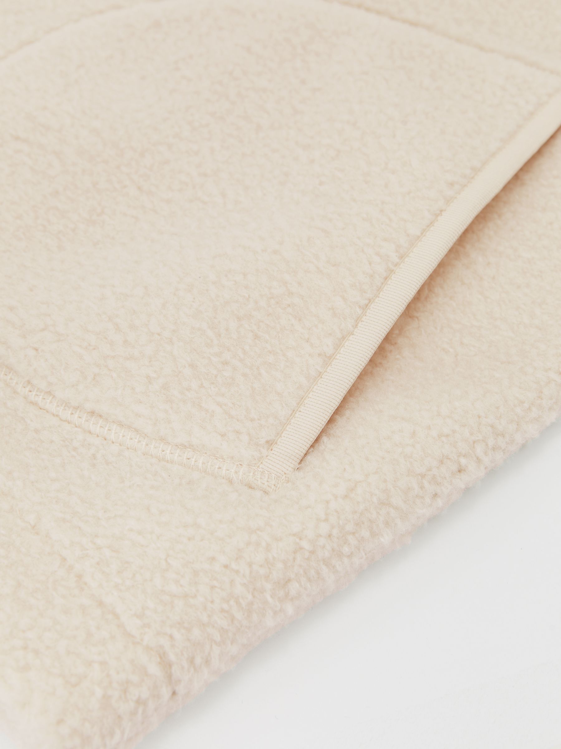 Fleece Zip-Through Gilet in Ecru