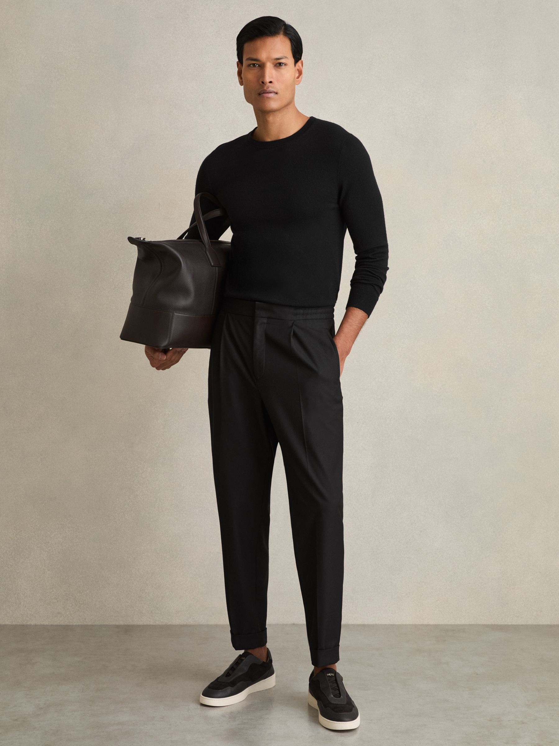Relaxed Drawstring Trousers with Turn-Ups in Black