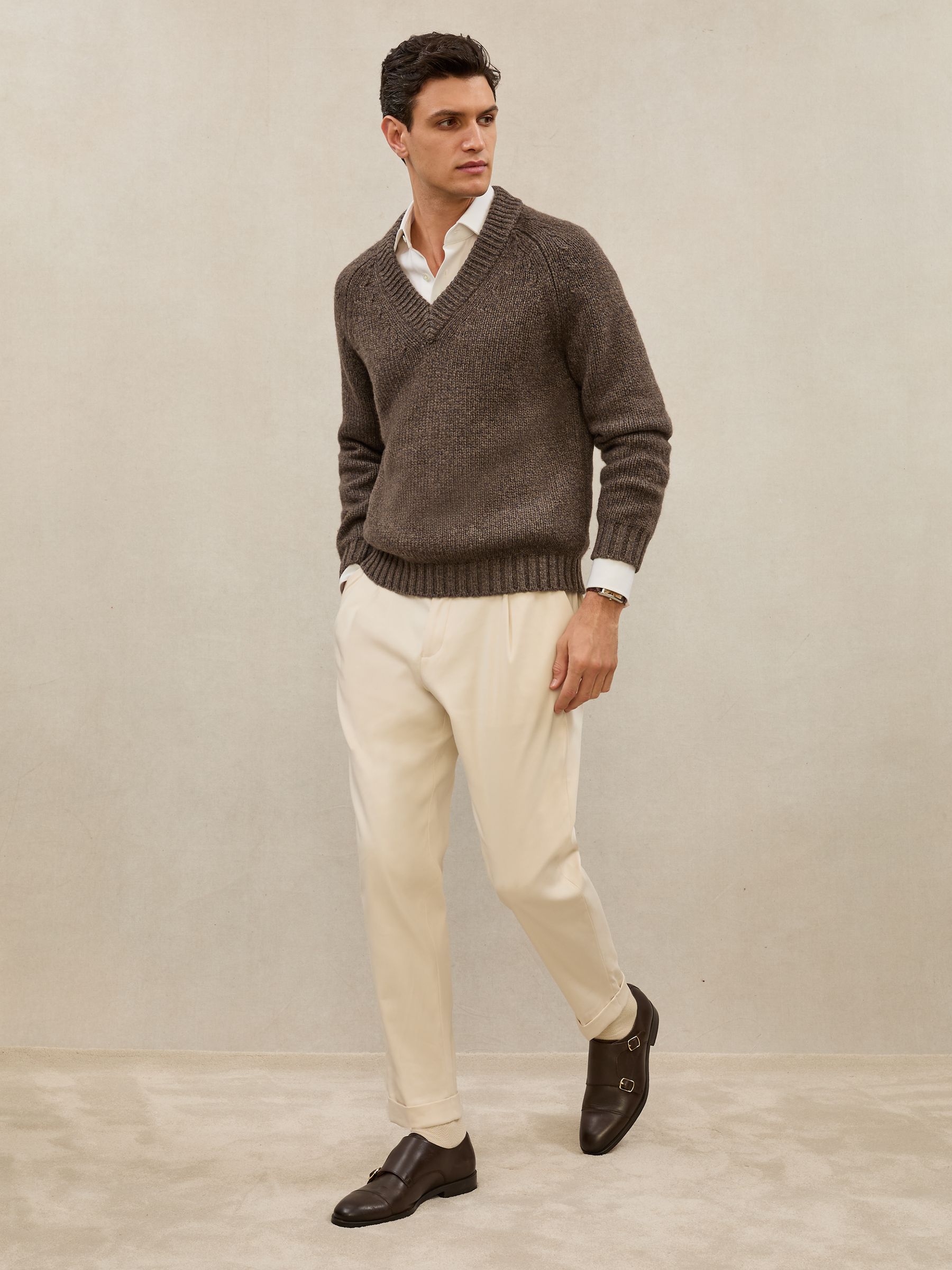 Atelier Wool V-Neck Jumper in Brown Melange