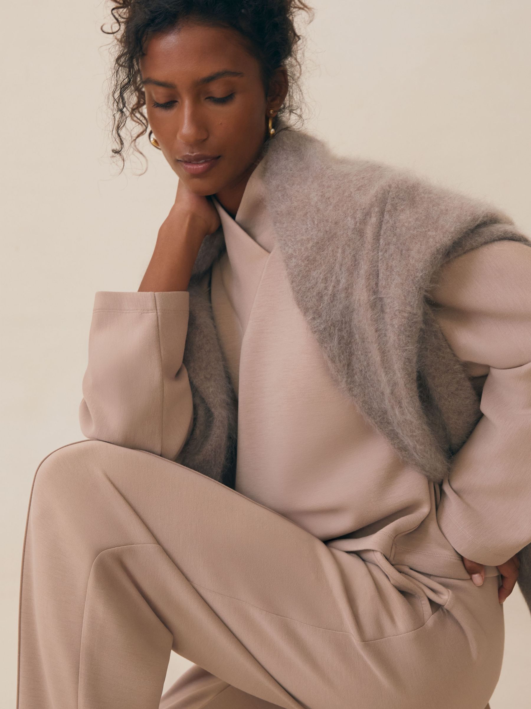 Modal-Blend Interlock Tapered Joggers in Taupe Neutral