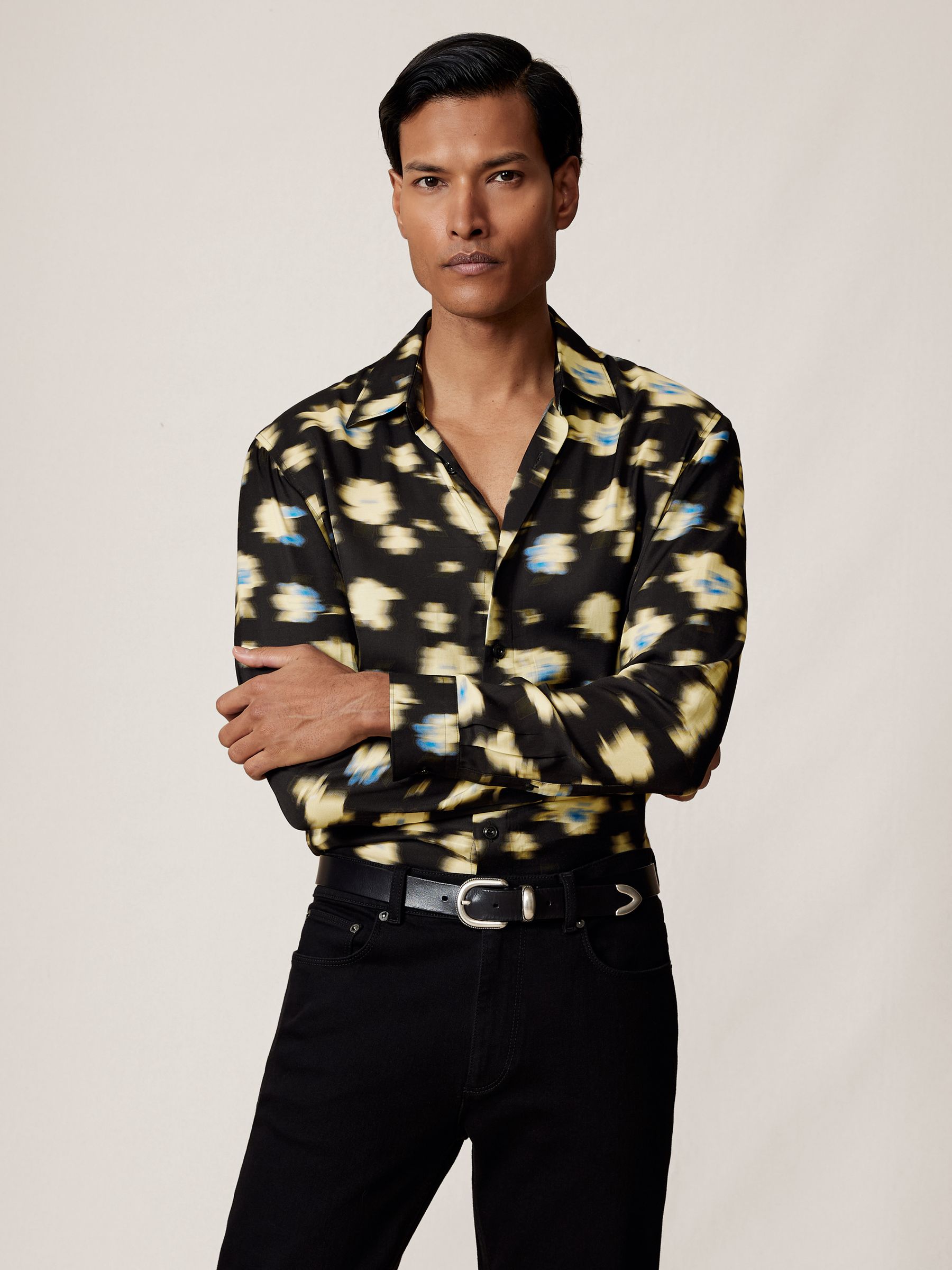 Abstract Floral-Print Shirt in Black