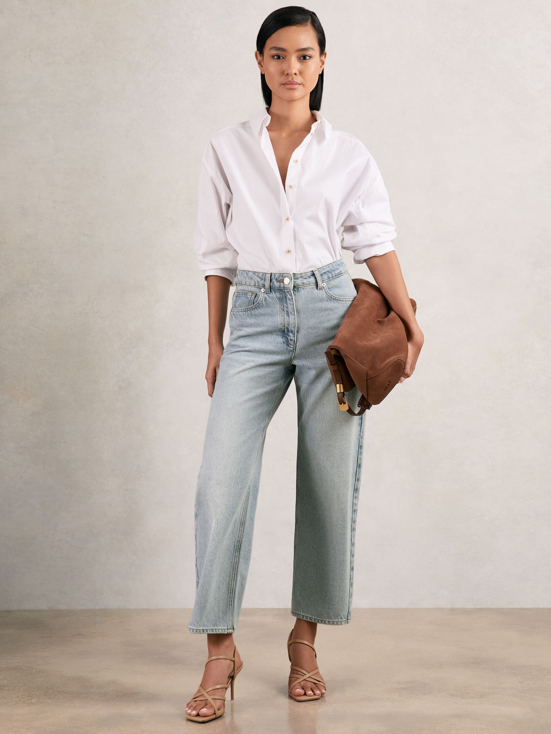 Petite Mid-Rise Straight-Leg Jeans in White