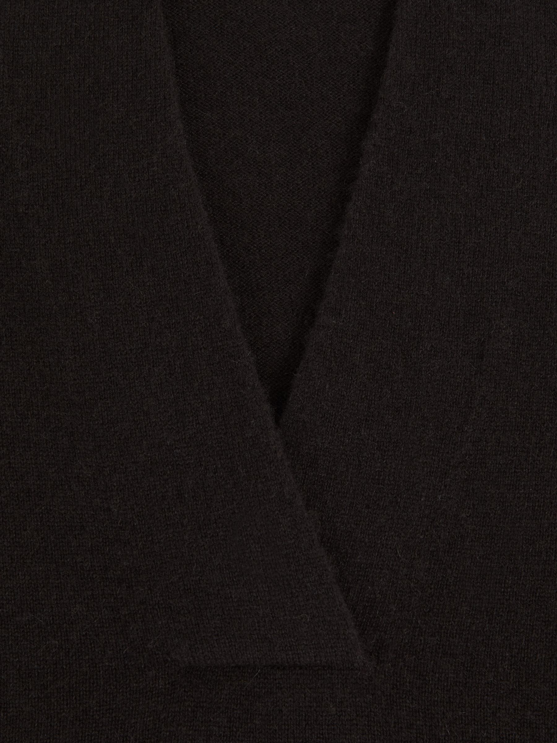 Cashmere V-Neck Jumper in Chocolate Brown