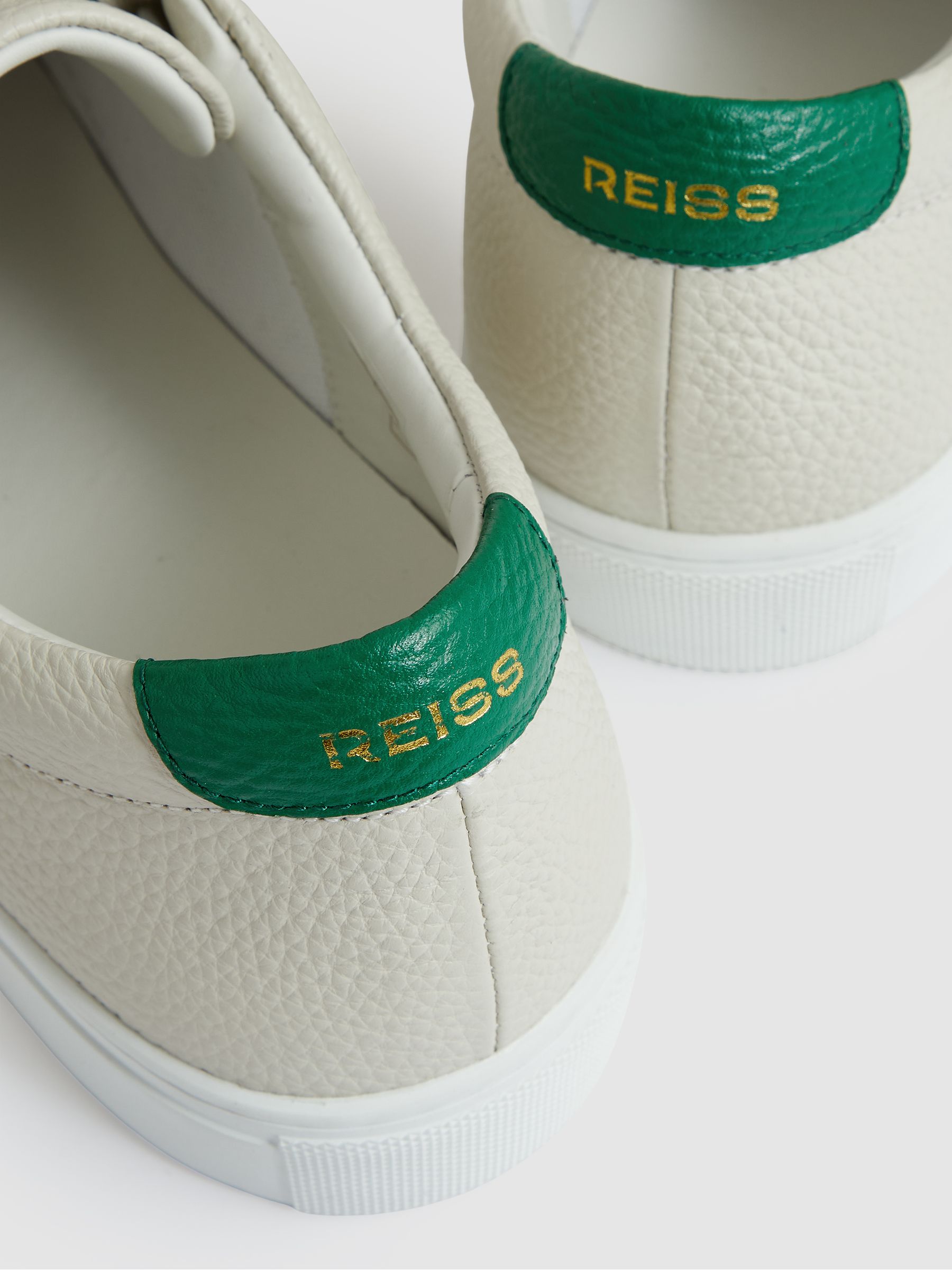 Tumbled-Leather Low-Top Trainers in Off White/Green
