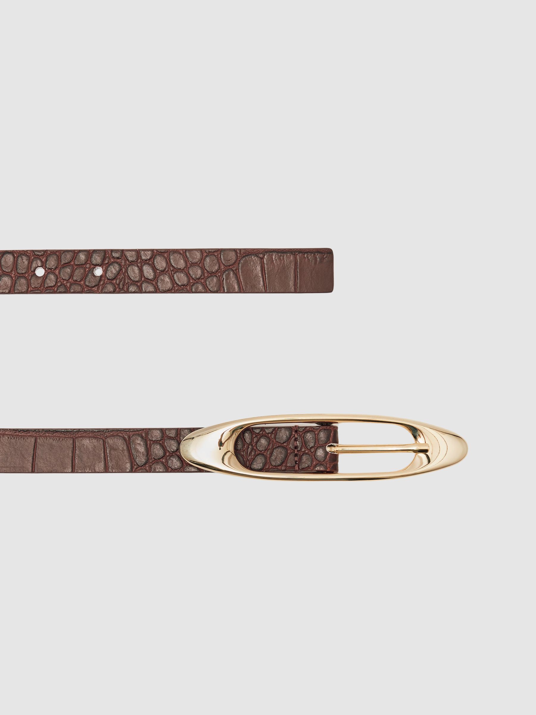 Leather Oval-Buckle Belt in Burgundy Croc-Effect