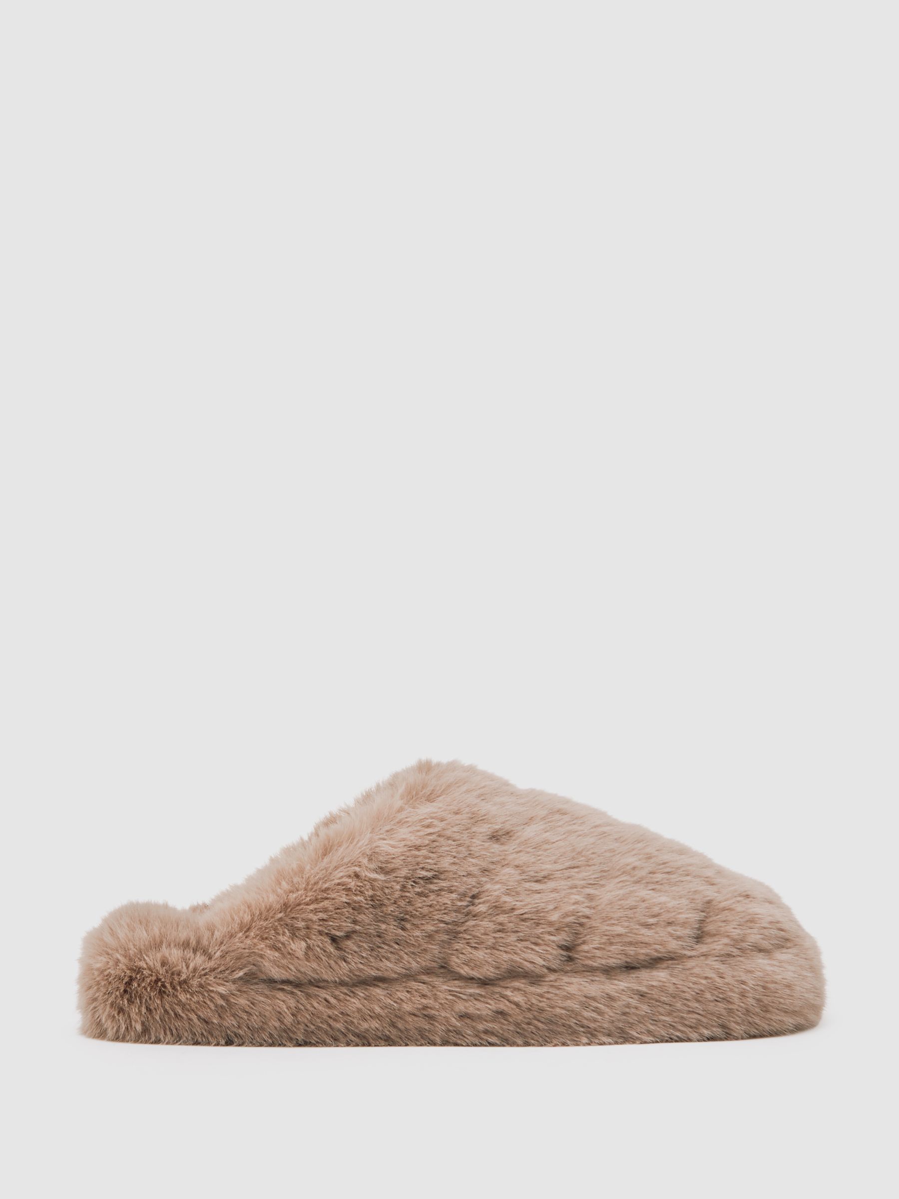 Faux Fur Slippers in Cream