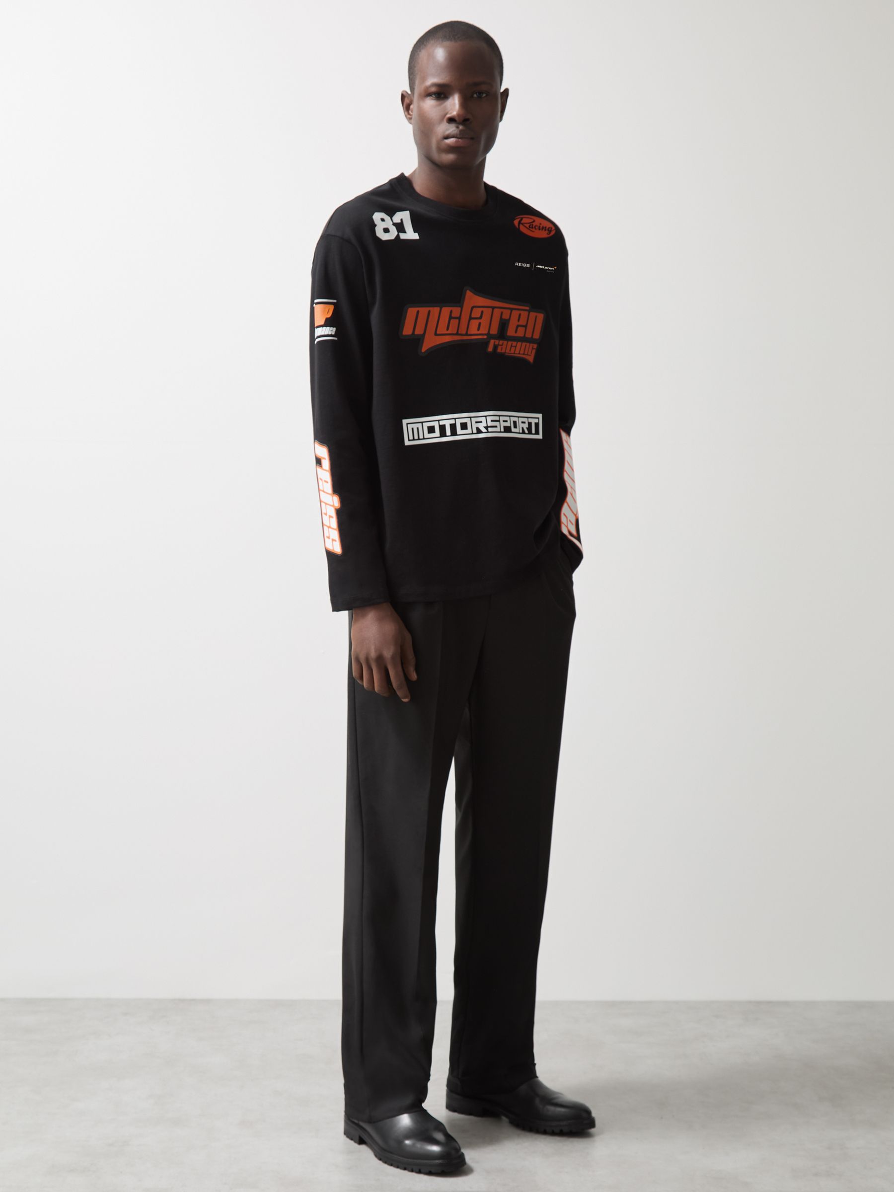 McLaren F1 Team Cotton Logo T-Shirt Unisex Fit in Black