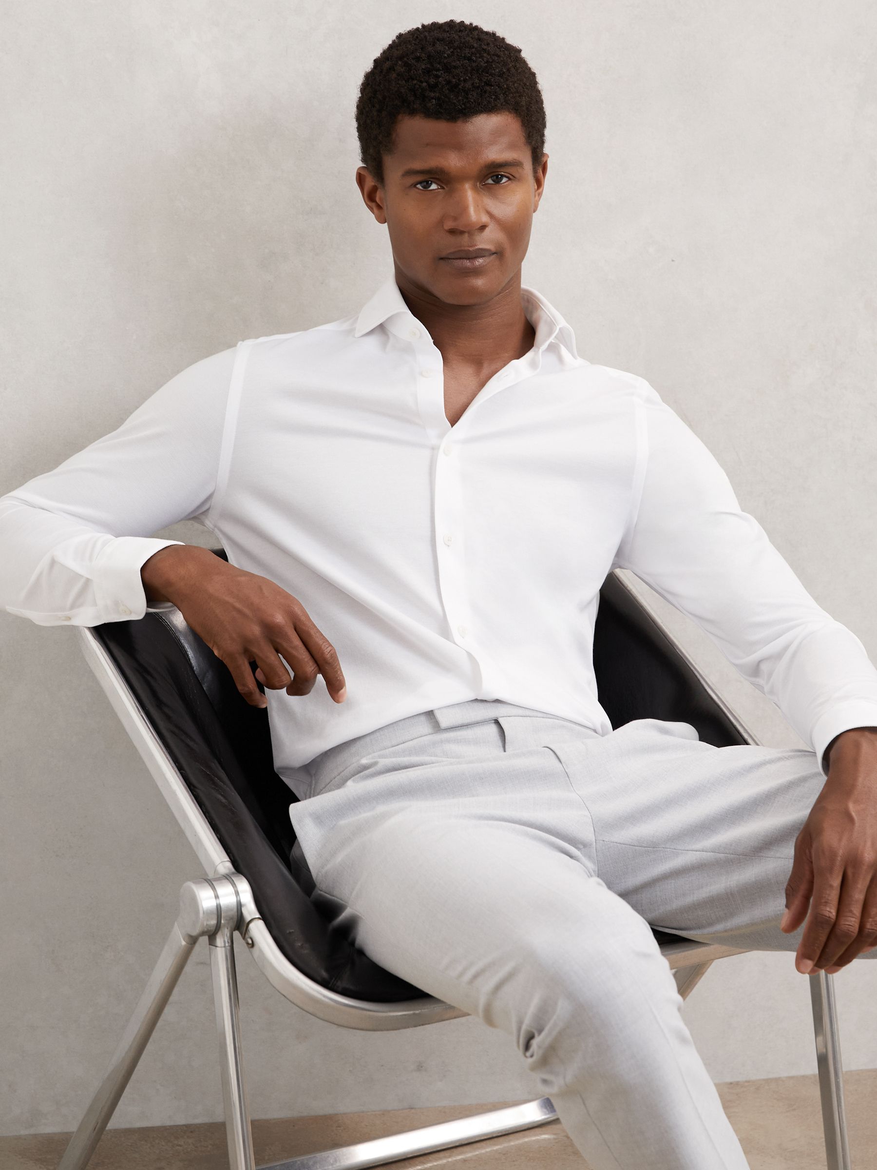 Cotton-Blend Jersey Cutaway-Collar Shirt in White