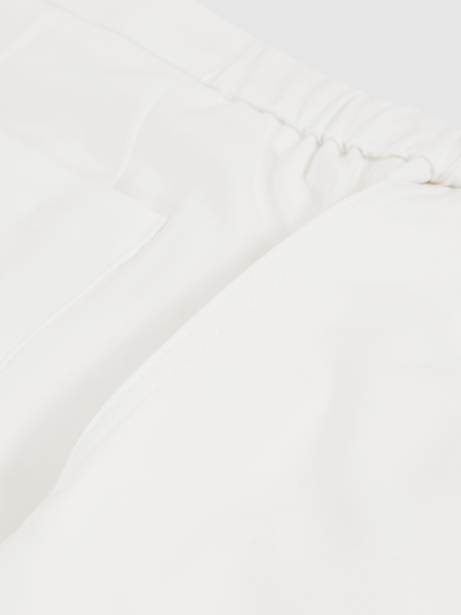 Drawstring Chino Shorts in White