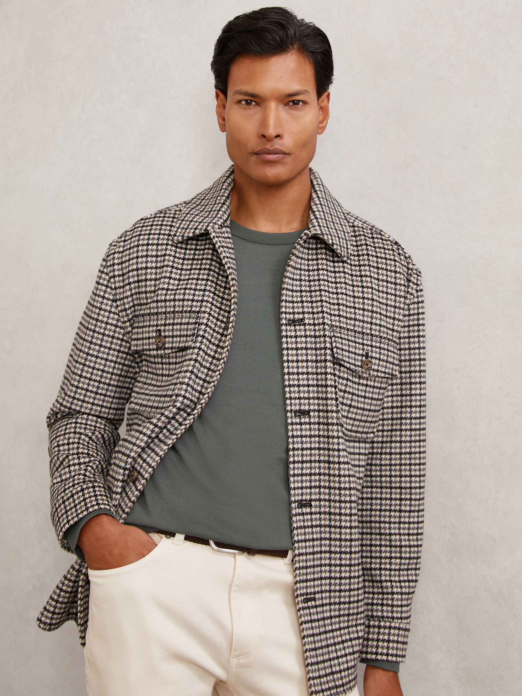Wool-Blend Houndstooth-Check Overshirt in Grey