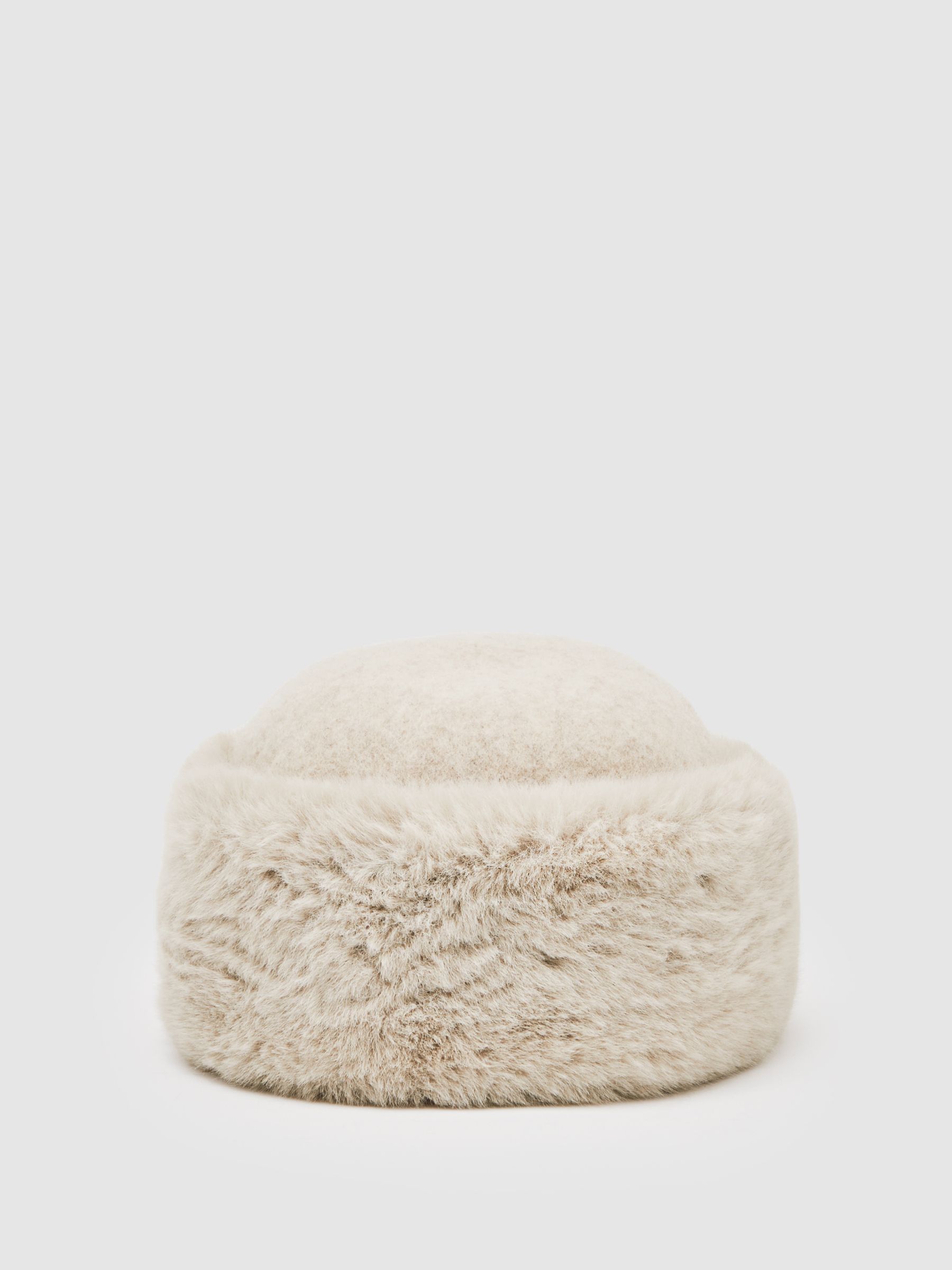 Faux Fur Hat in Off White