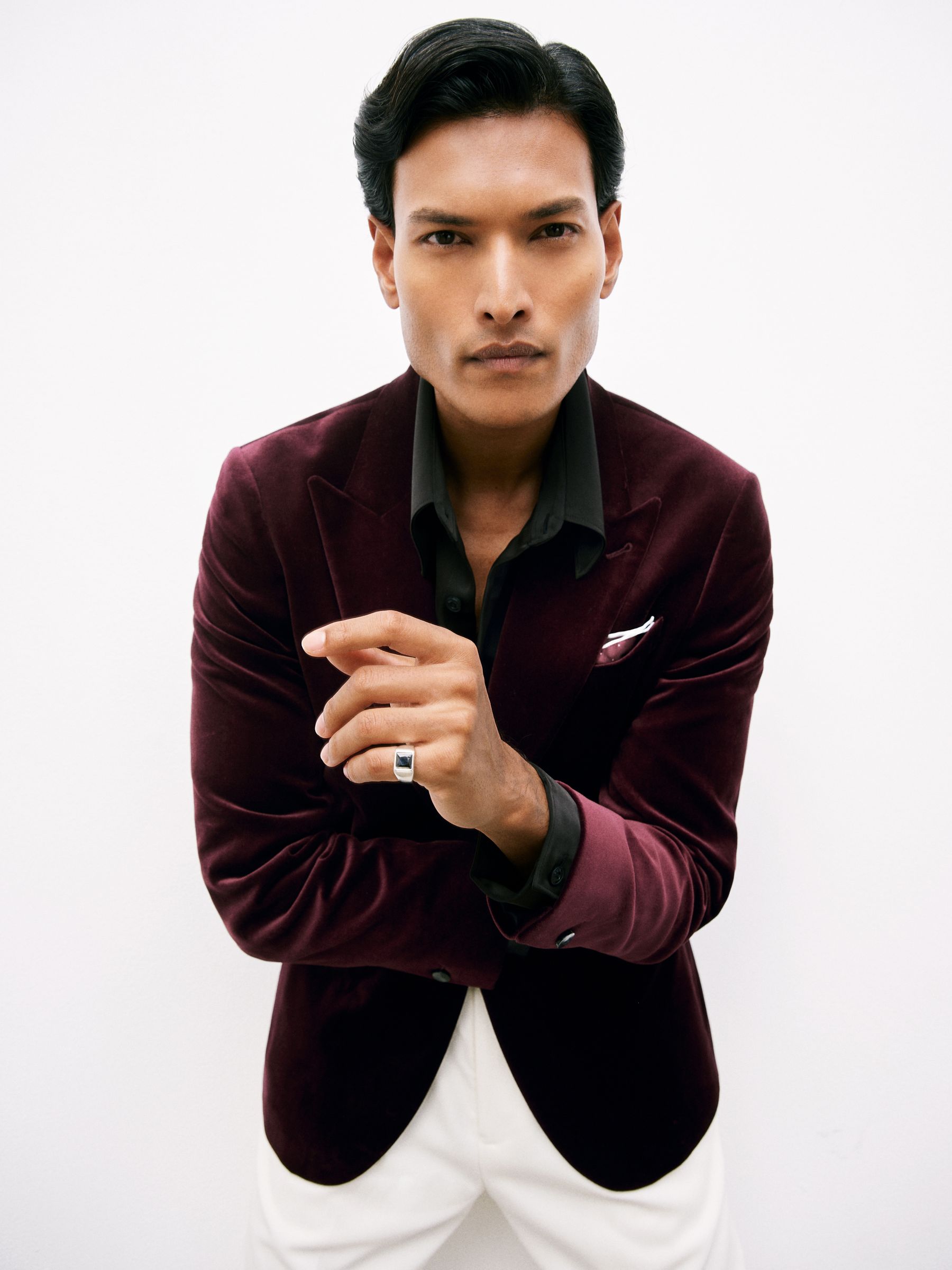 Single-Breasted Velvet Blazer Slim-Fit in Bordeaux