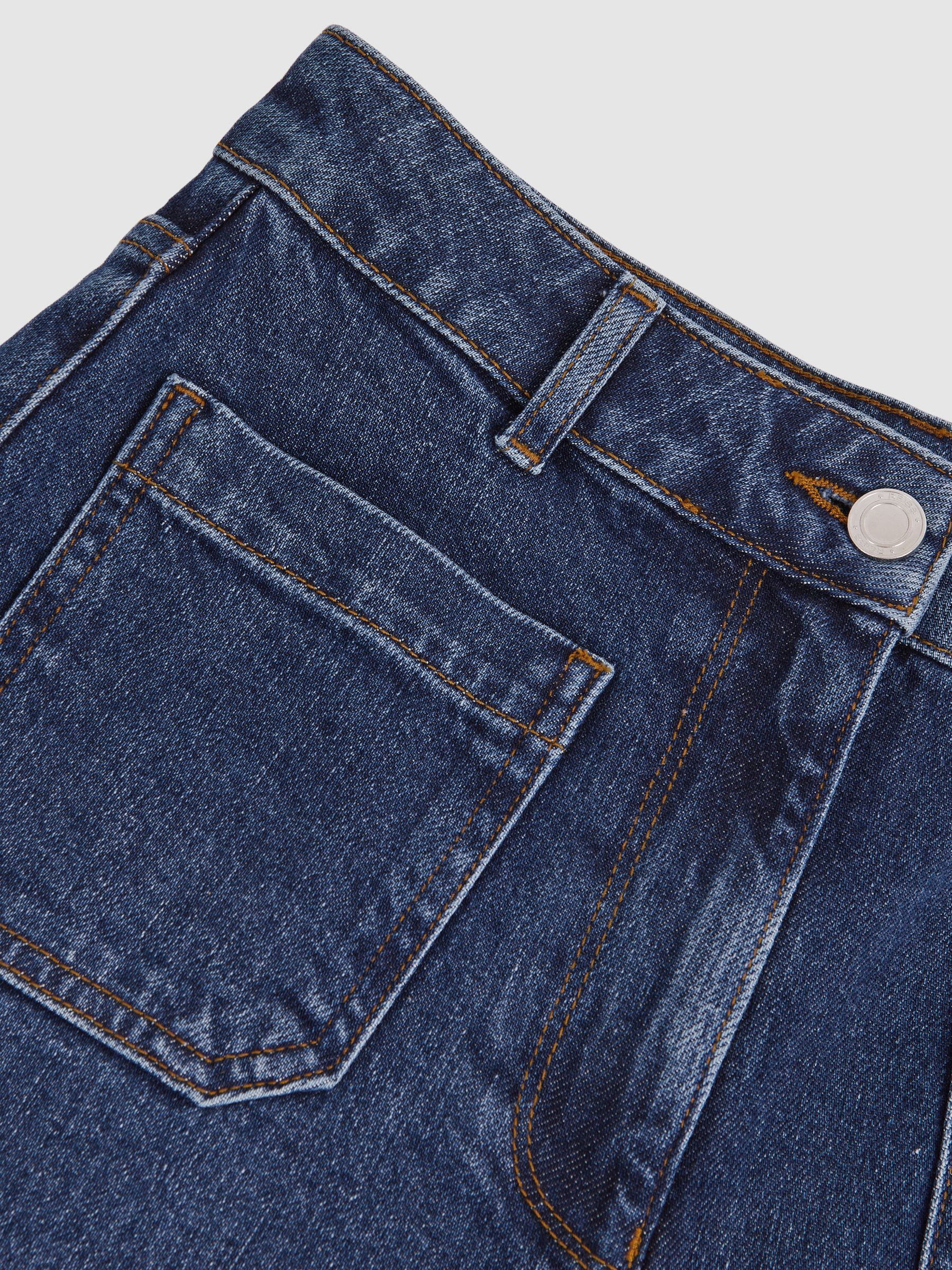 Petite Straight-Leg Patch-Pocket Jeans in Mid Blue