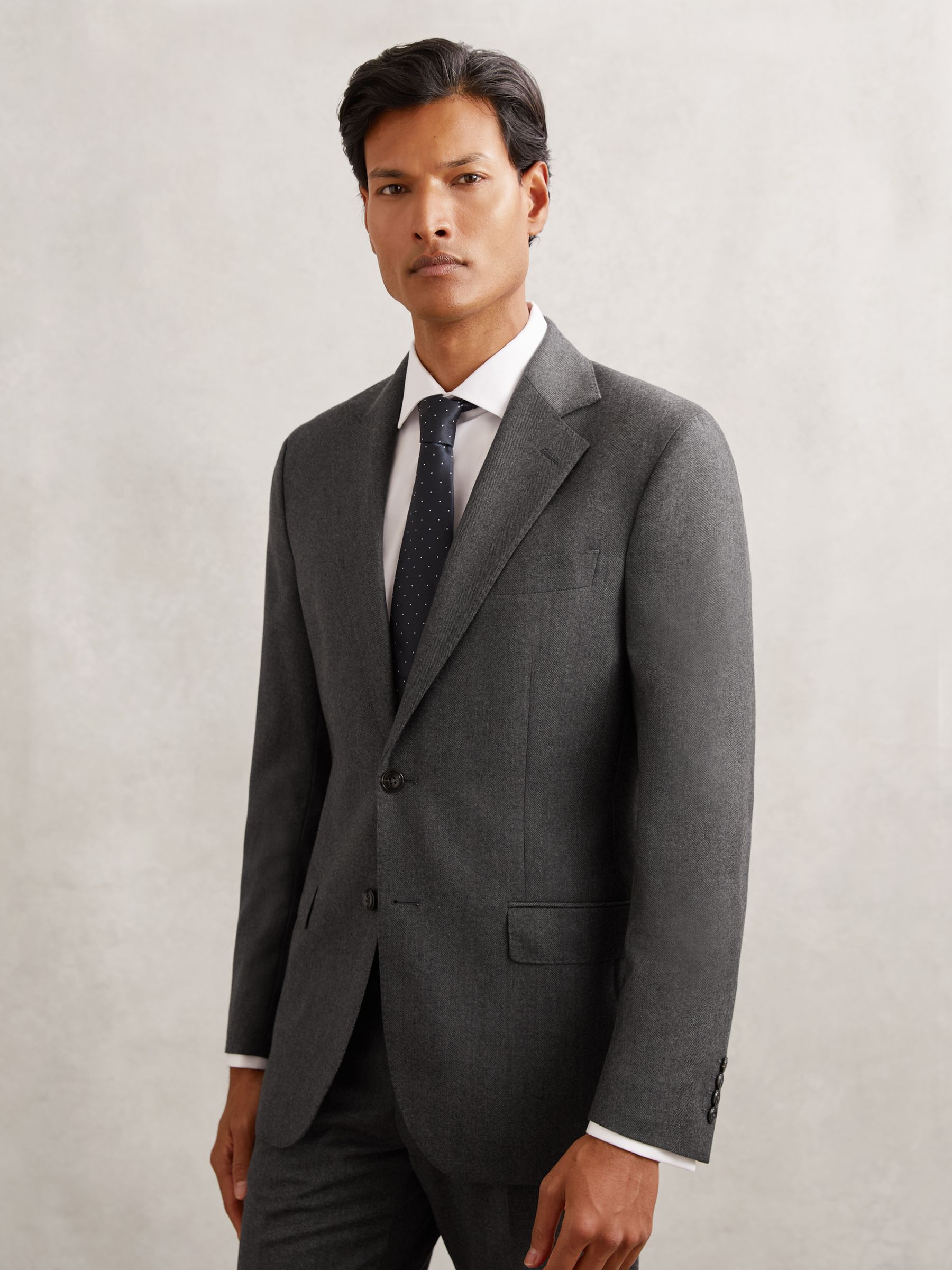Wool Flannel Single-Breasted Blazer Tailored-Fit in Charcoal Grey