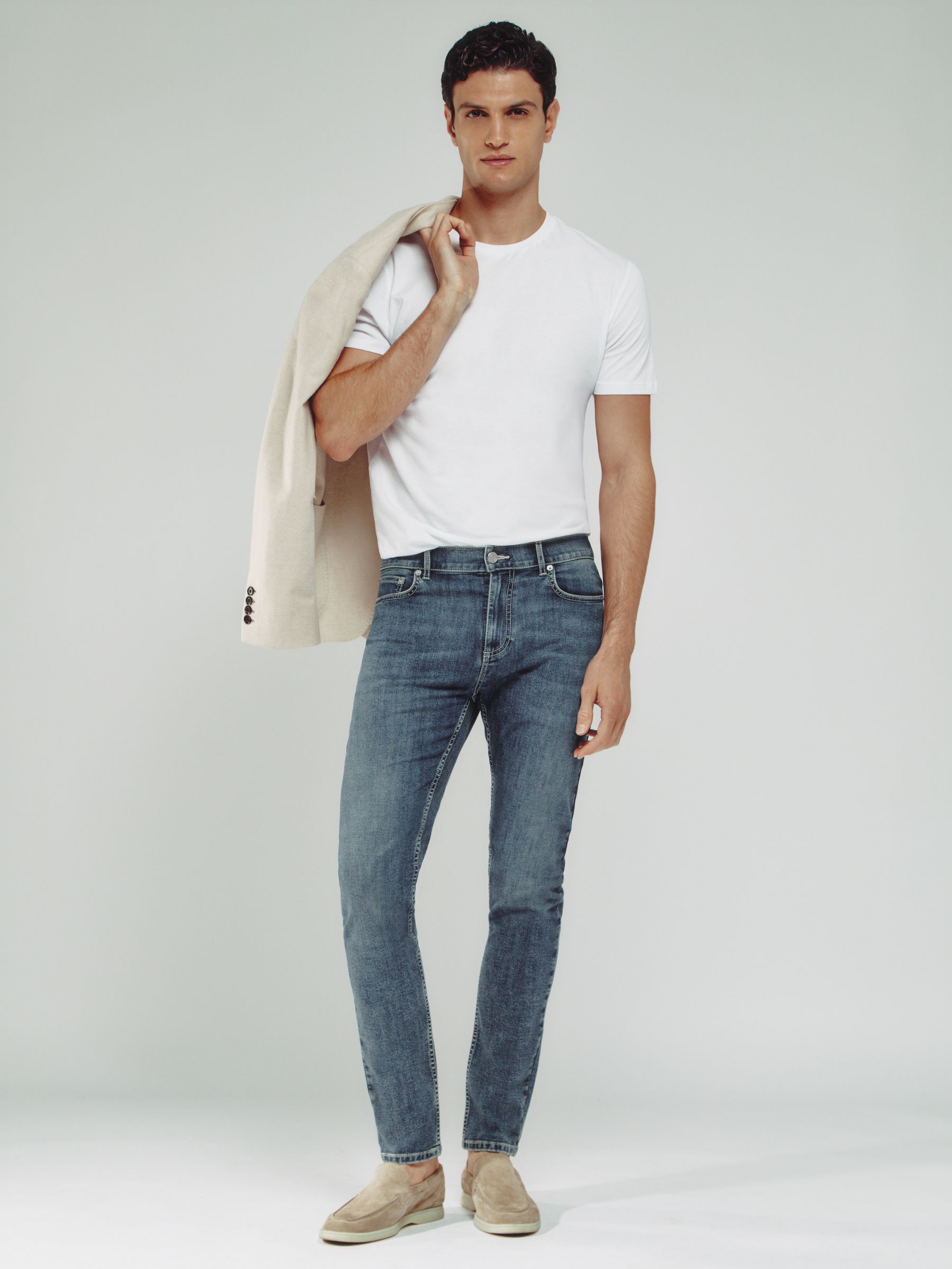 Skinny-Fit Jeans in Washed Indigo Grey Cast