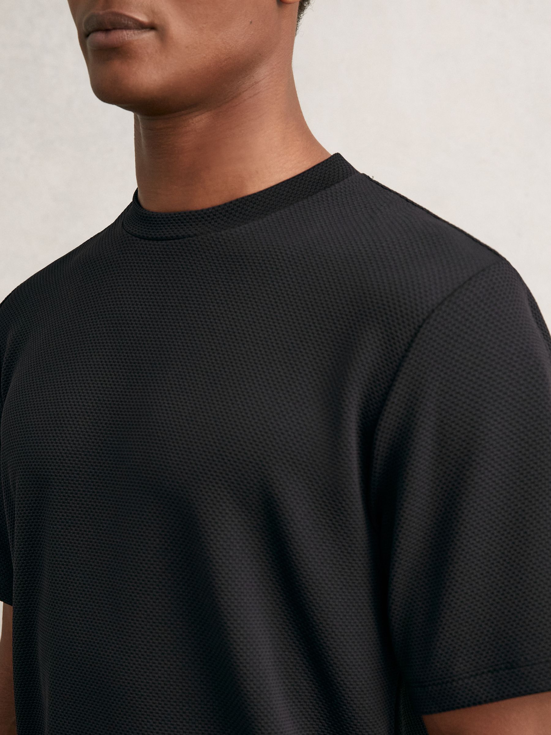 Textured Crew-Neck T-Shirt in Black