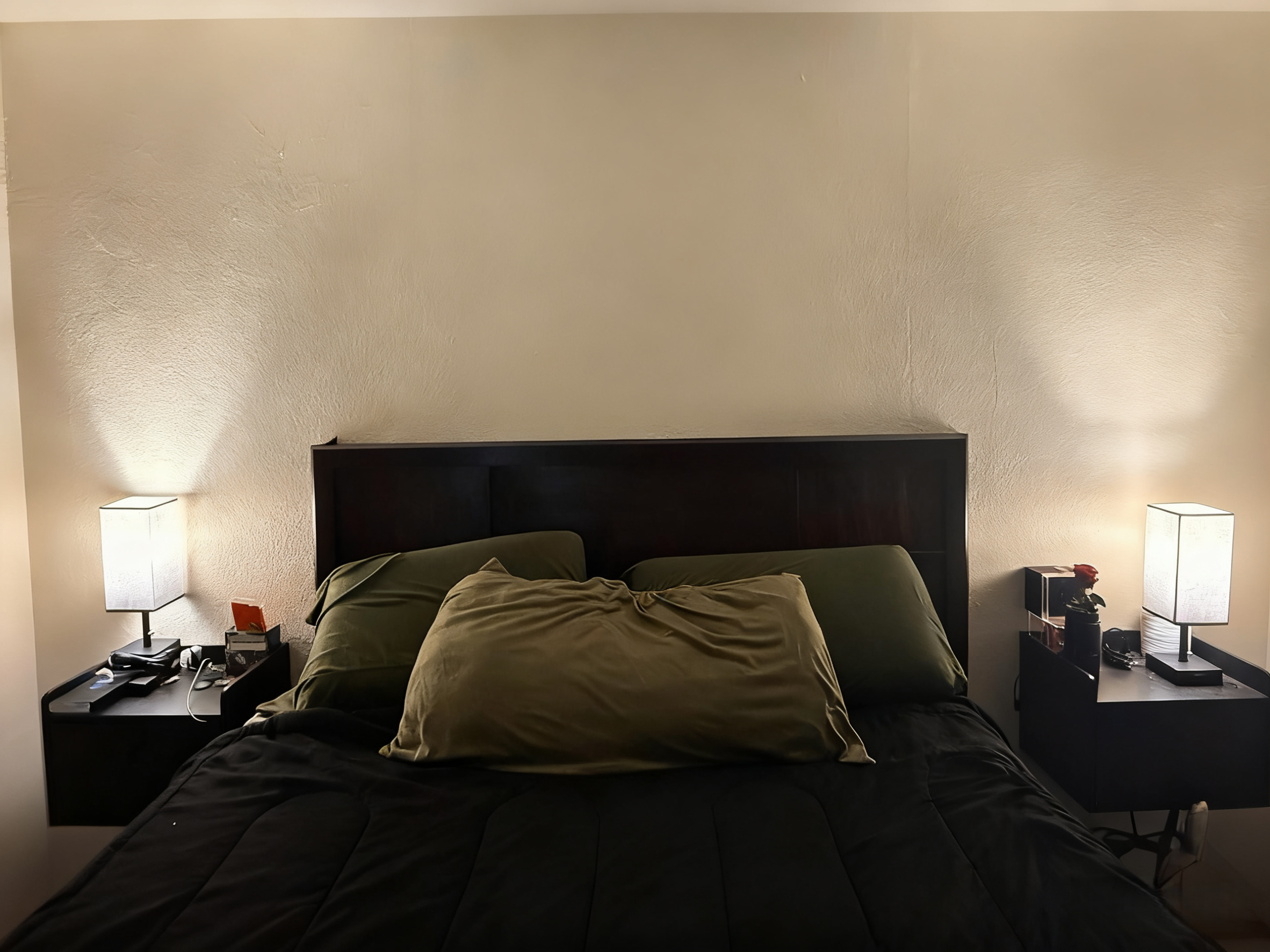 Perfect nightstand lamps.