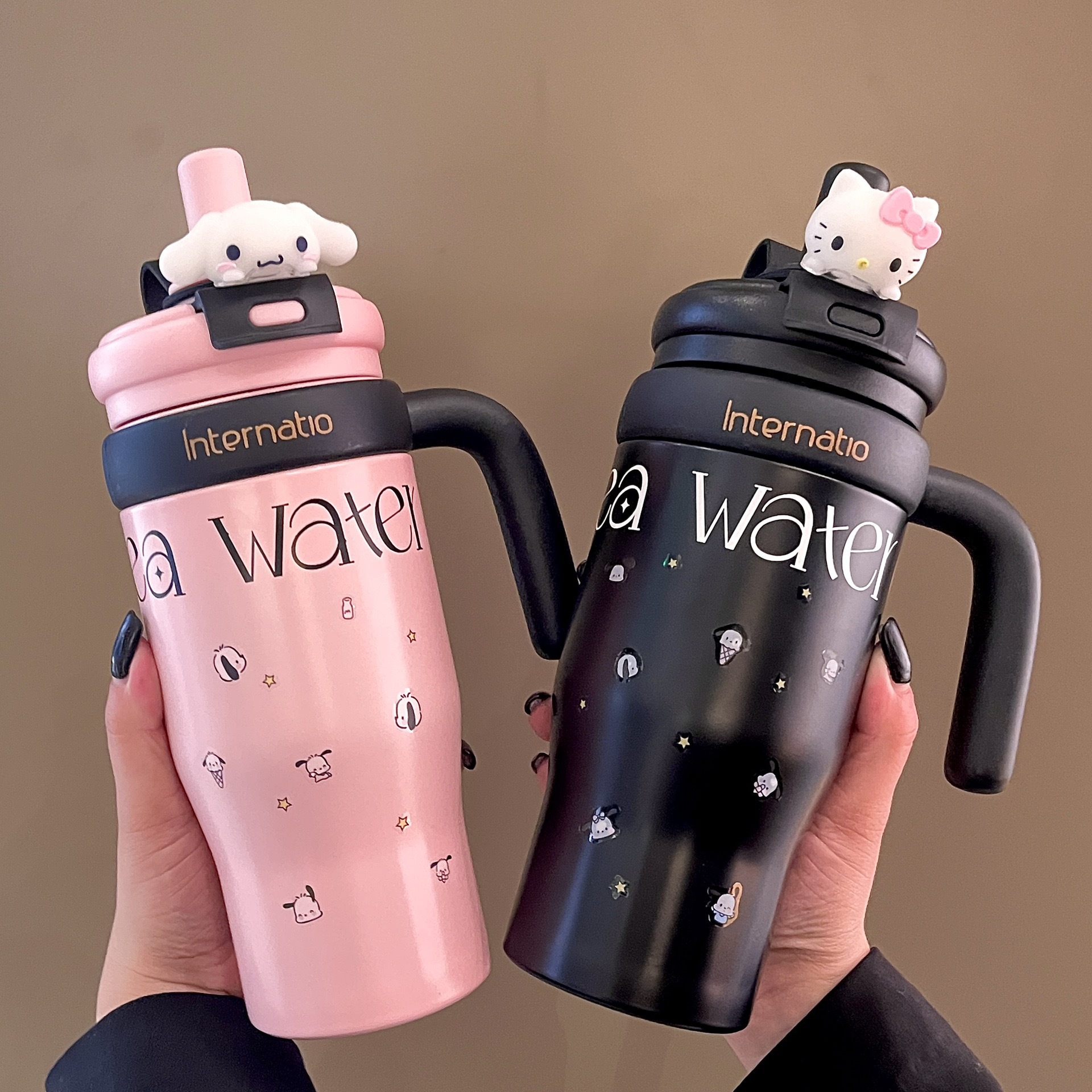 Large Capacity Straw Water Bottle