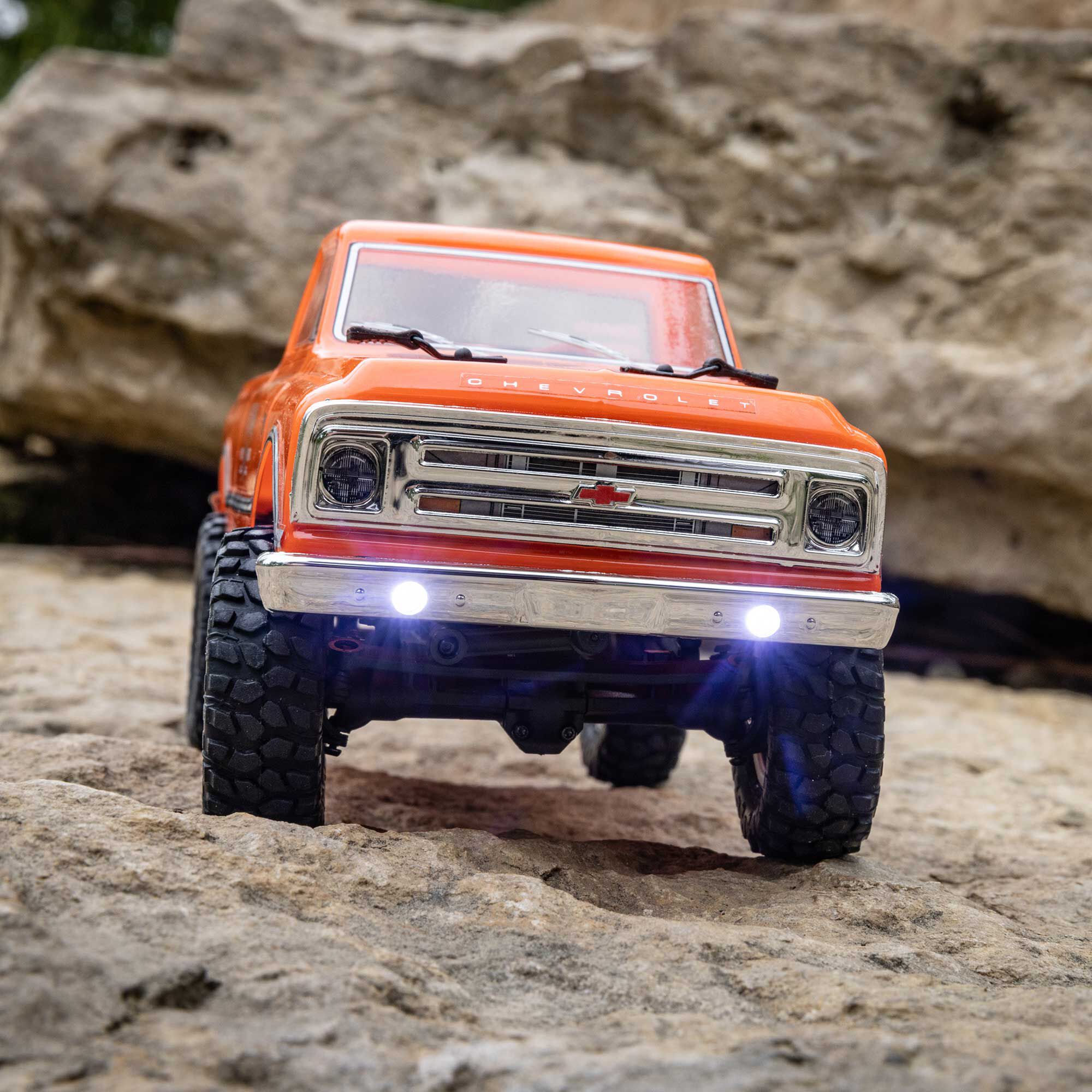 Axial 1/24 SCX24 1967 Chevrolet C10 4X4 RTR Brushed Rock Crawler (Battery & Charger Included), Orange