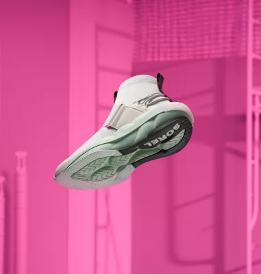 Women's Explorer™ Defy Mid Sneaker