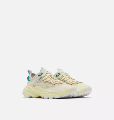 Women's Kinetic™ Breakthru Tech Lace Sneaker