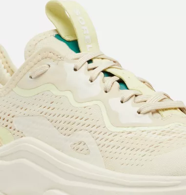 Women's Kinetic™ Breakthru Day Lace Sneaker