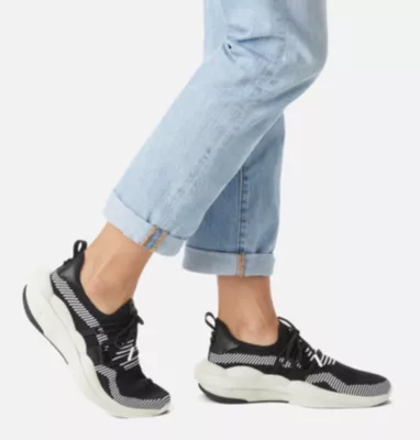 Women's Explorer™ Defy Low Sneaker