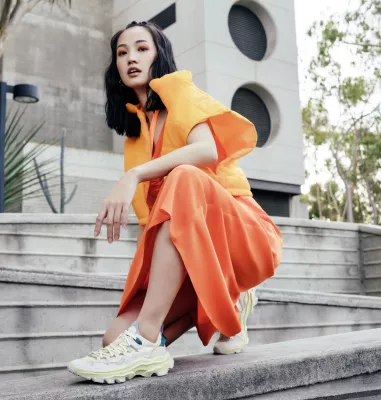 Women's Kinetic™ Breakthru Tech Lace Sneaker