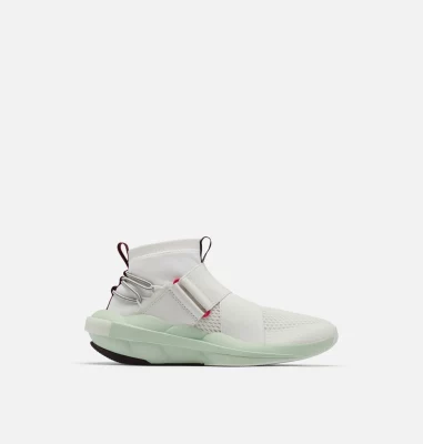 Women's Explorer™ Defy Mid Sneaker