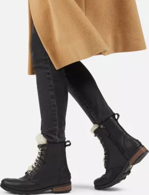 Women's Emelie™ Short Lace Cozy Boot